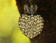 哈兰德爆冷击败塞尔维亚队，问鼎冠军引爆全场！